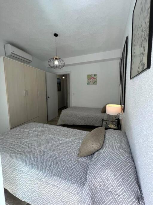 Apartamento Centrico Y En Primera Linea De Playa Apartman Benidorm Kültér fotó