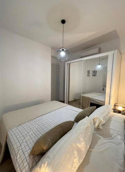 Apartamento Centrico Y En Primera Linea De Playa Apartman Benidorm Kültér fotó