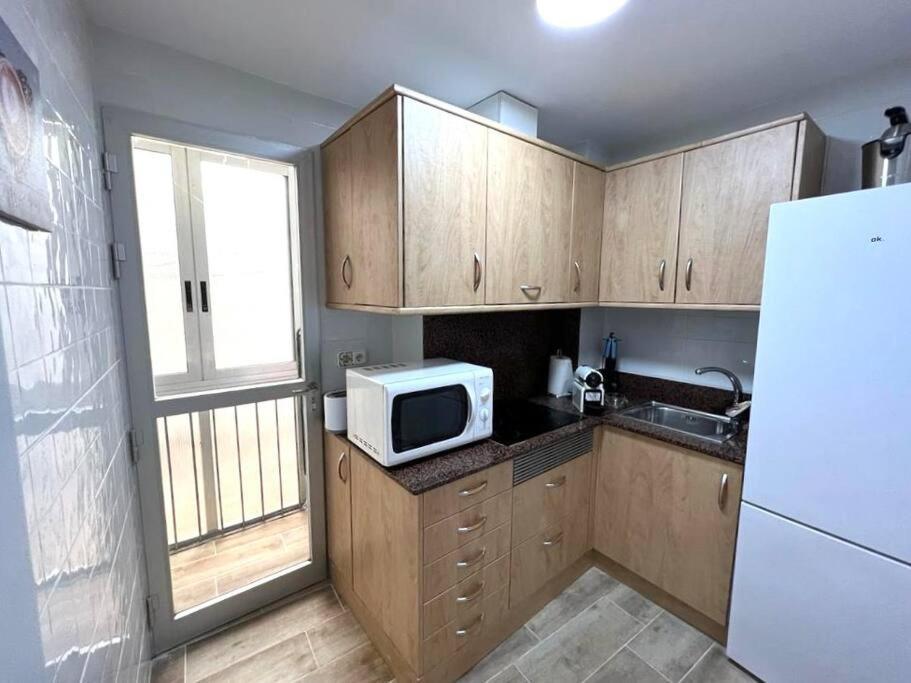 Apartamento Centrico Y En Primera Linea De Playa Apartman Benidorm Kültér fotó
